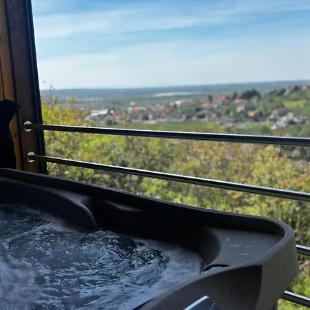 Makarlux Vendeghaz Apartment Pecs